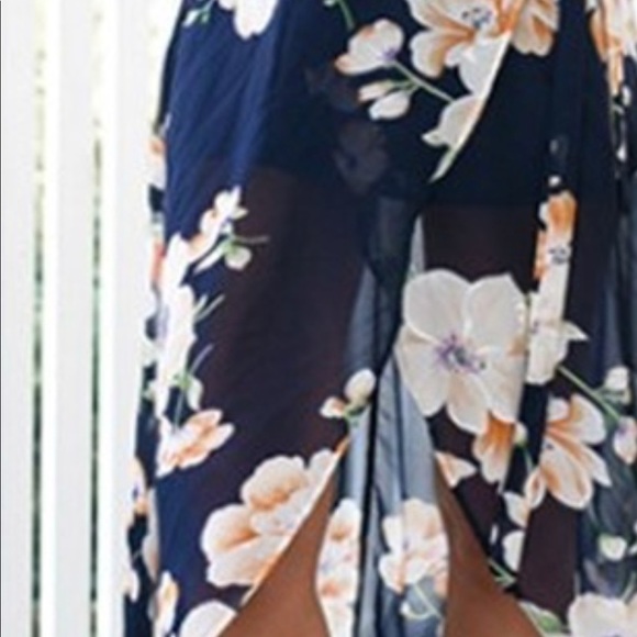 Dress - Picture 2 of 3